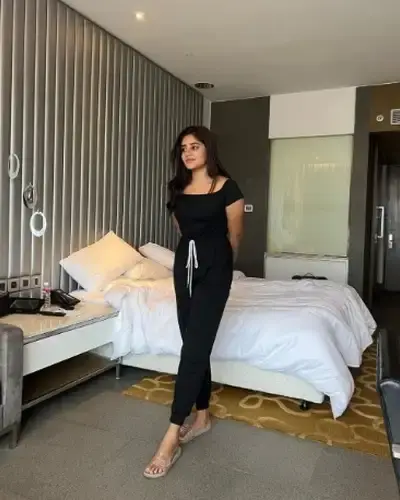 Call Girls Manteswar Cash On Delivery